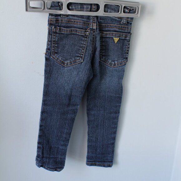 Guess Jeans Size 2T Adjustable Waist - Picture 2 of 3